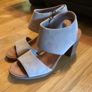 Toms heels 7.5